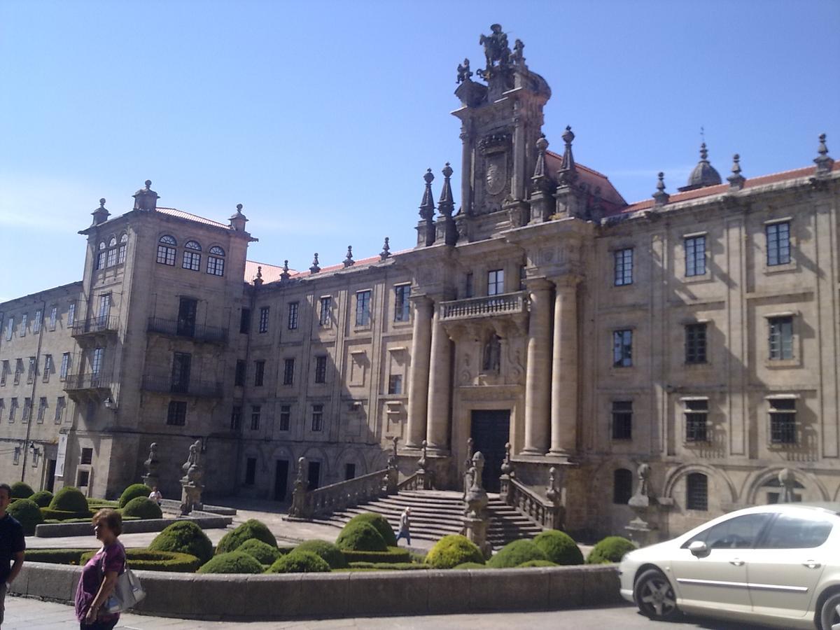 Apartamentos Casa De La Inmaculada Santiago de Compostela Bagian luar foto